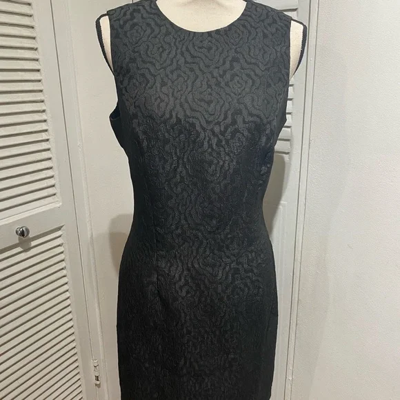 ASO SERENA VAN DER WOODSEN STRAPLESS BLACK BROCADE DRESS - Medium - Picture 4 of 13